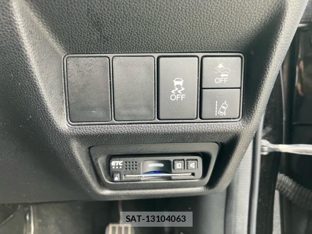 Honda STEP WGN 2017-11 7330336-19