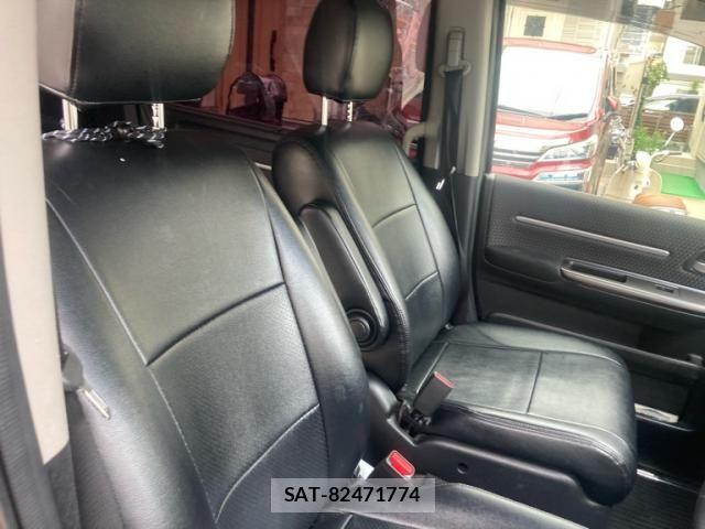 Honda STEP WGN 2015-11 7330330-11
