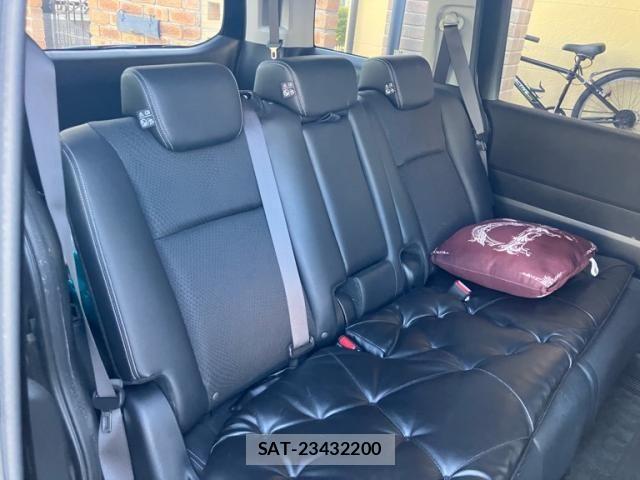 Honda STEP WGN 2013-01 7330343-18
