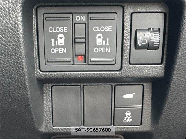 Honda STEP WGN 2022-06 7330313-22