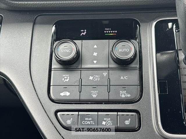 Honda STEP WGN 2022-06 7330313-3