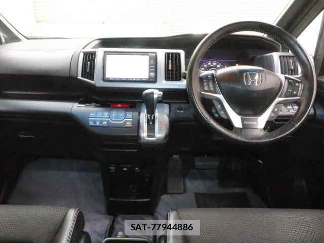 Honda STEP WGN 2012-10 7330339-2