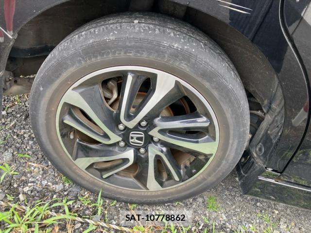Honda STEP WGN 2022-02 7330314-3