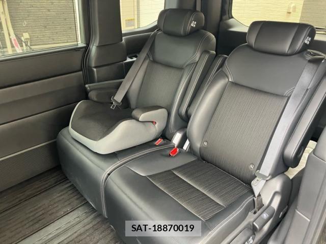 Honda STEP WGN 2022-08 7330310-10