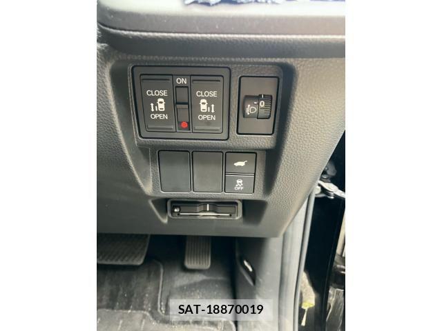 Honda STEP WGN 2022-08 7330310-17