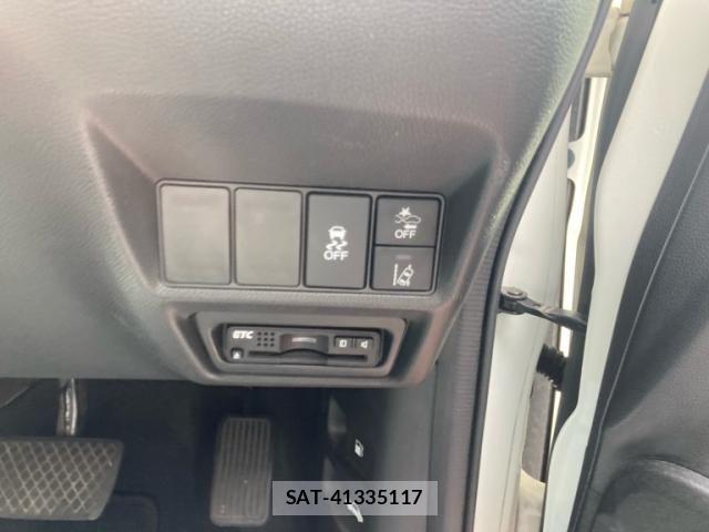Honda STEP WGN 2016-06 7330329-18