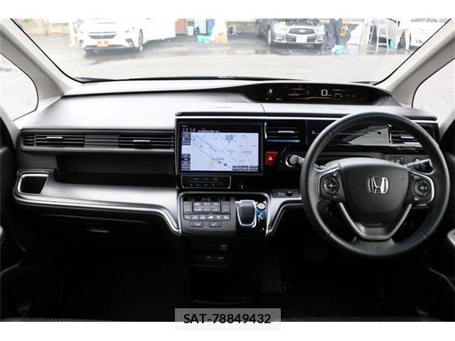 Honda STEP WGN 2019-06 7330331-17