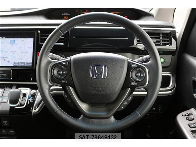 Honda STEP WGN 2019-06 7330331-18