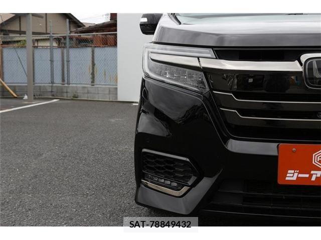 Honda STEP WGN 2019-06 7330331-26