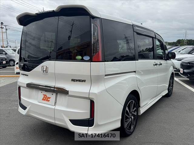 Honda STEP WGN 2016-07 7330332-14