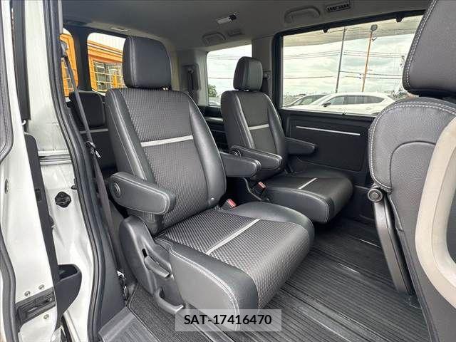 Honda STEP WGN 2016-07 7330332-19