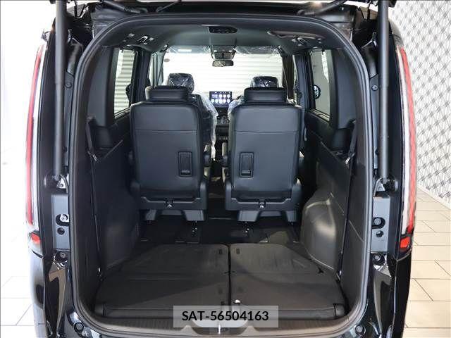 Honda STEP WGN 2026-05 7330316-19