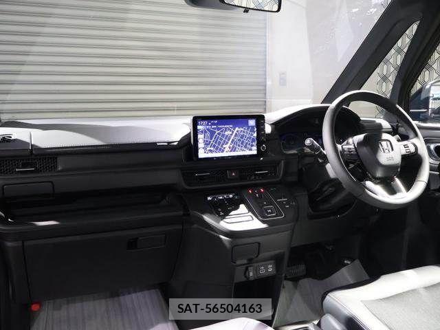 Honda STEP WGN 2026-05 7330316-2