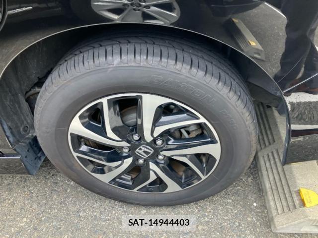 Honda STEP WGN 2018-08 7330317-9