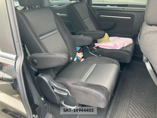 Honda STEP WGN 2018-08 7330317-14