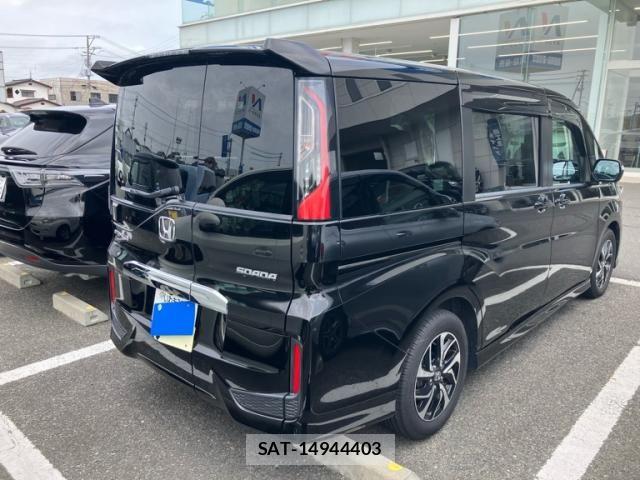 Honda STEP WGN 2018-08 7330317-4
