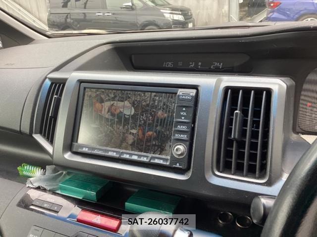 Honda STEP WGN 2012-01 7330349-12