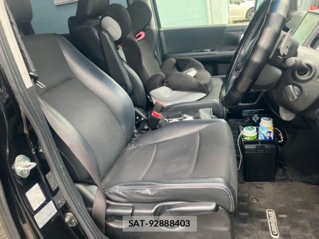 Honda STEP WGN 2013-07 7330345-14
