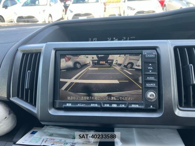 Honda STEP WGN 2011-06 7330353-11