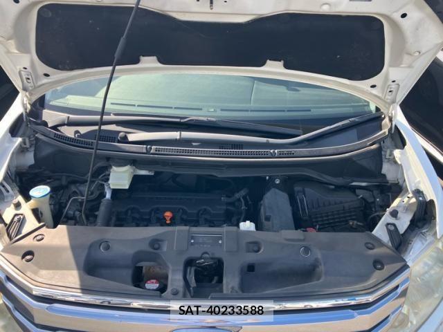 Honda STEP WGN 2011-06 7330353-17