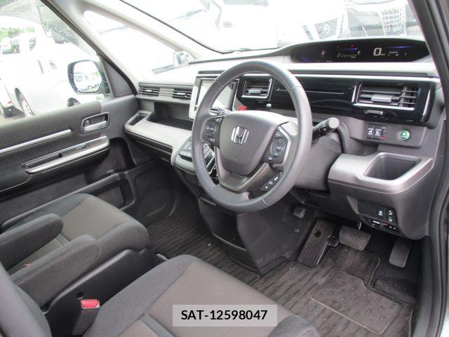 Honda STEP WGN 2021-05 7359968-1