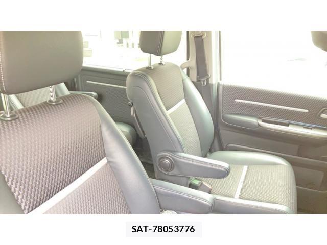 Honda STEP WGN 2015-04 7359969-10