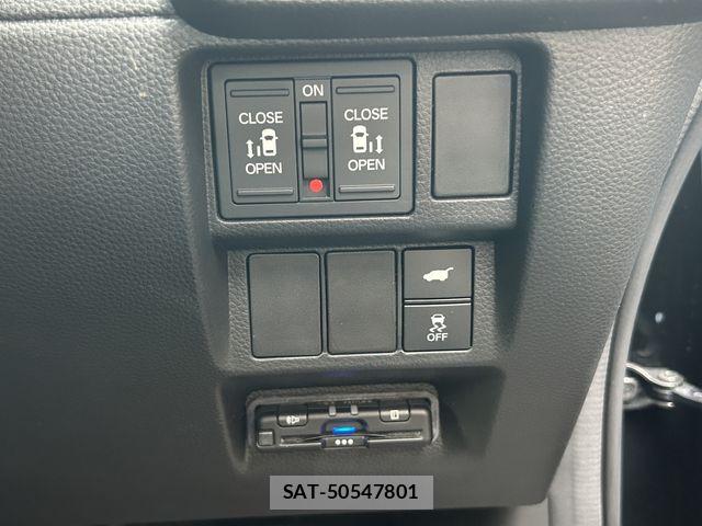 Honda STEP WGN 2024-01 7359965-17