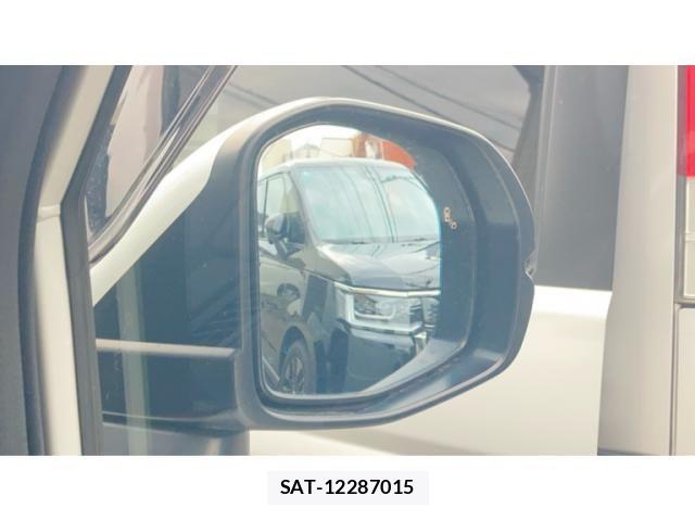 Honda STEP WGN 2022-11 7359962-28