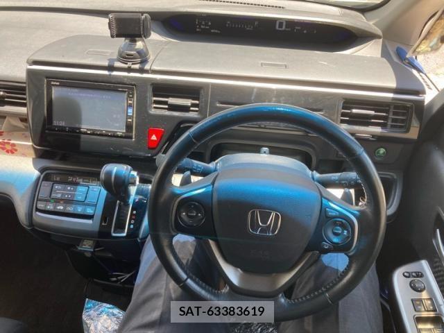 Honda STEP WGN 2017-01 7359966-9