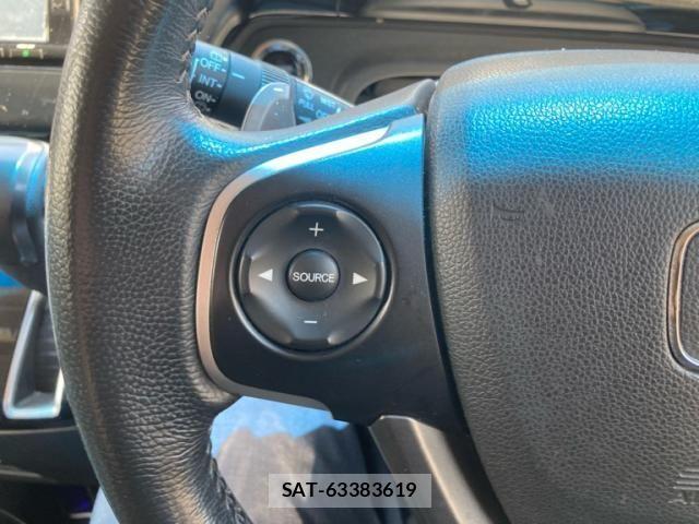 Honda STEP WGN 2017-01 7359966-14