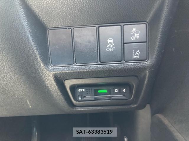 Honda STEP WGN 2017-01 7359966-16