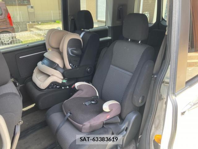 Honda STEP WGN 2017-01 7359966-21