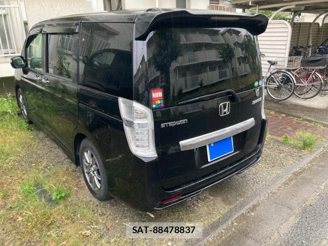Honda STEP WGN 2013-09 7359976-7