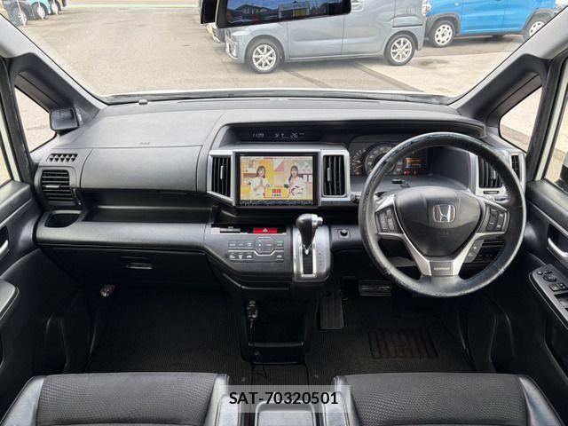Honda STEP WGN 2013-07 7359972-10