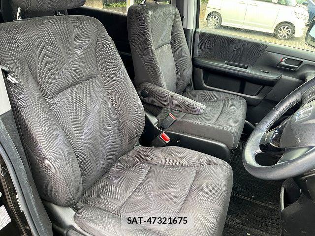 Honda STEP WGN 2011-04 7394303-3