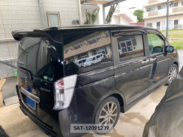 Honda STEP WGN 2012-01 7394313-2