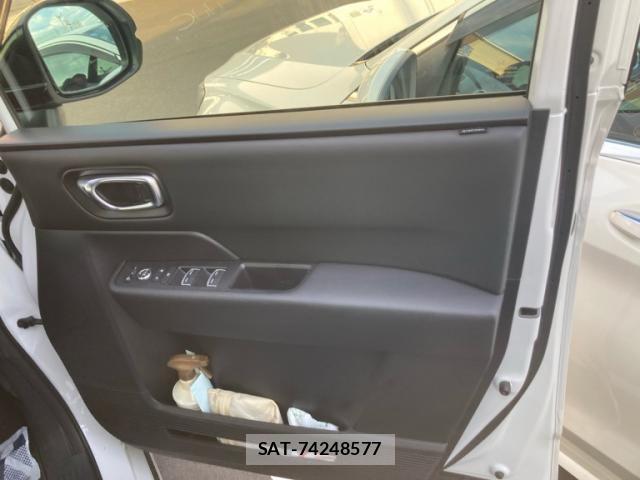 Honda STEP WGN 2022-07 7394286-14