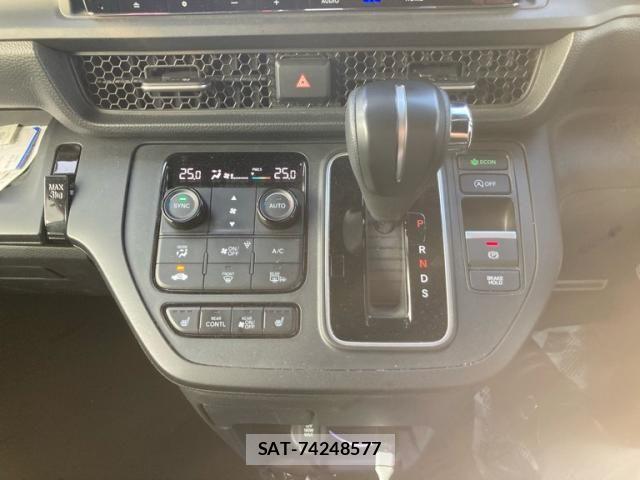 Honda STEP WGN 2022-07 7394286-19
