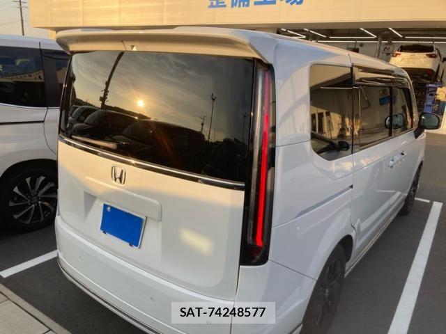 Honda STEP WGN 2022-07 7394286-2