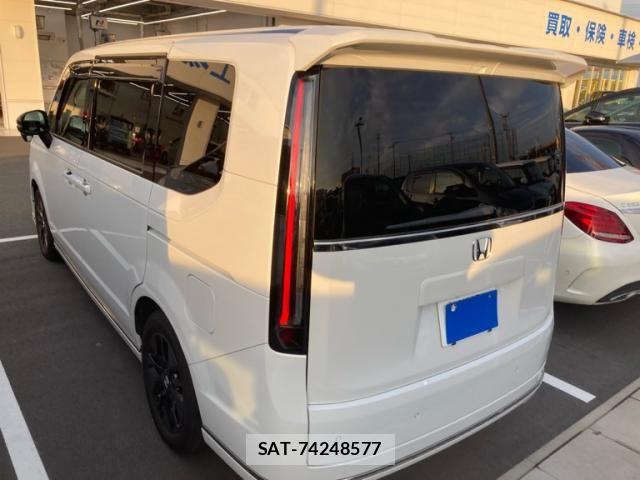 Honda STEP WGN 2022-07 7394286-3