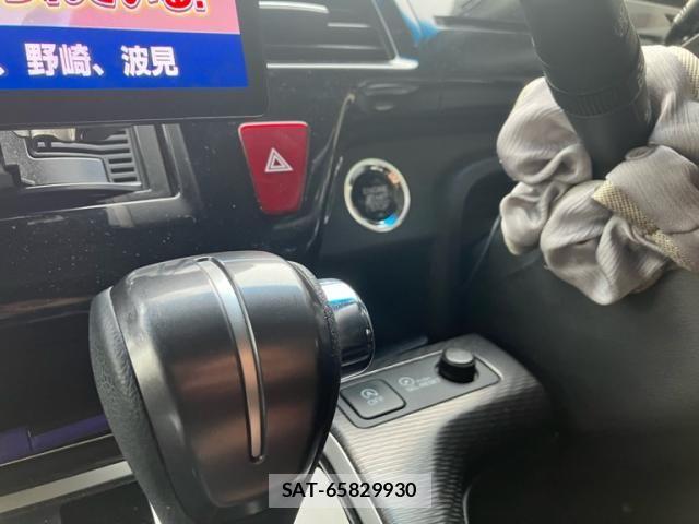 Honda STEP WGN 2021-10 7394287-19