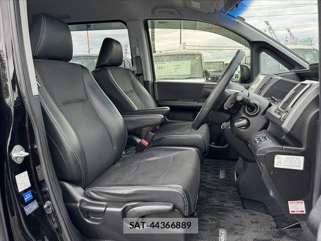 Honda STEP WGN 2014-03 7394305-15