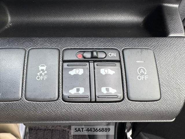 Honda STEP WGN 2014-03 7394305-4