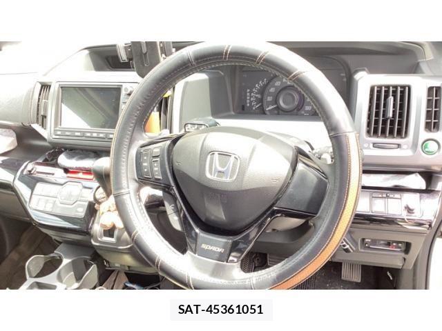 Honda STEP WGN 2010-04 7394306-13