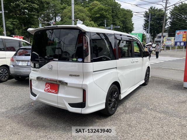 Honda STEP WGN 2019-05 7394290-1