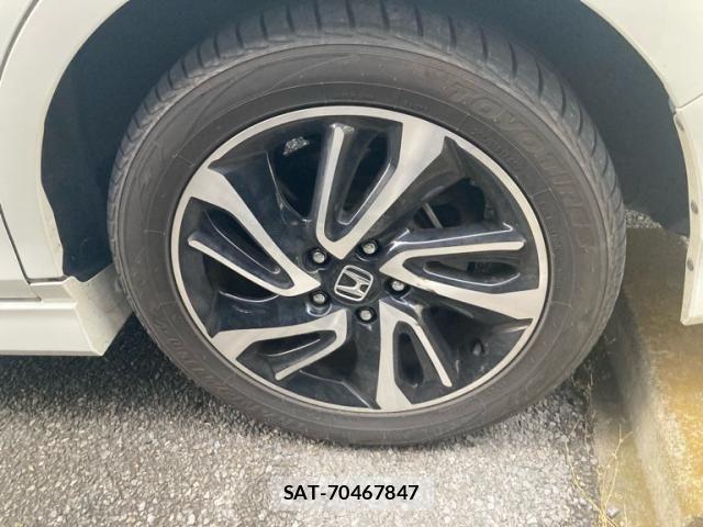 Honda STEP WGN 2016-03 7394293-14