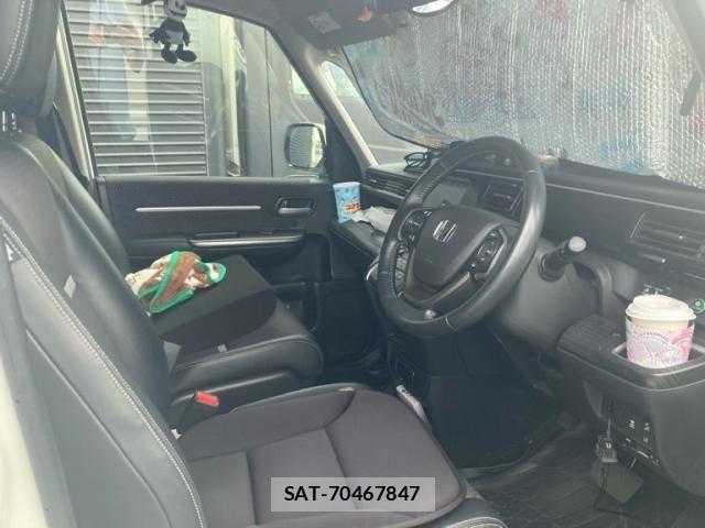 Honda STEP WGN 2016-03 7394293-4