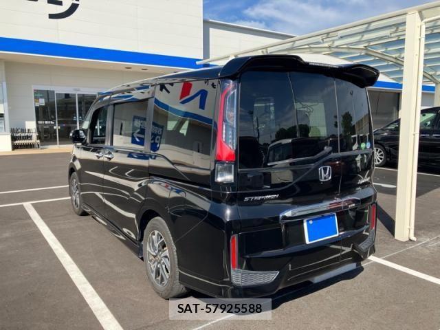 Honda STEP WGN 2016-05 7458107-3