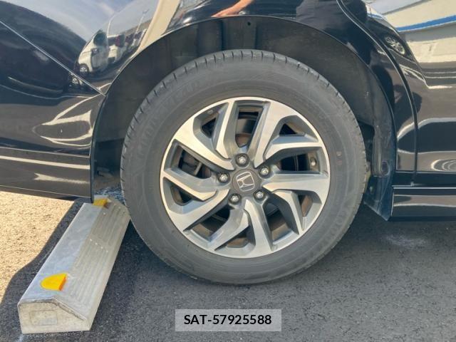 Honda STEP WGN 2016-05 7458107-6