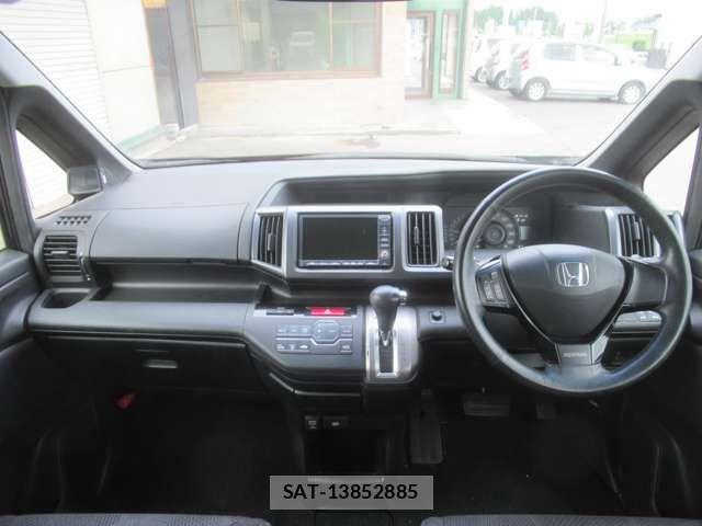 Honda STEP WGN 2011-06 7458117-9